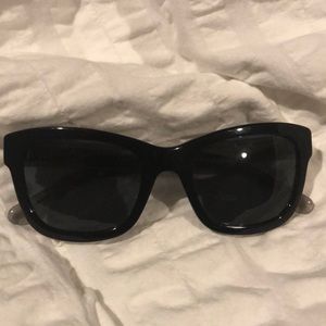 Burberry sunglasses women’s